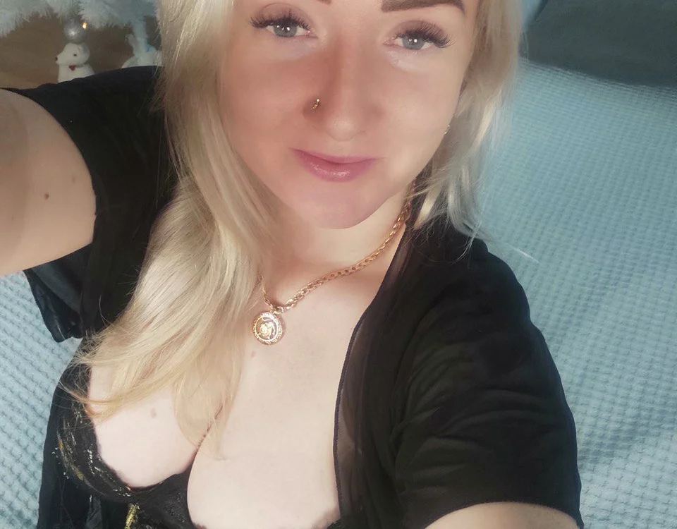 Carrol_Josey's Offline XXX Chat