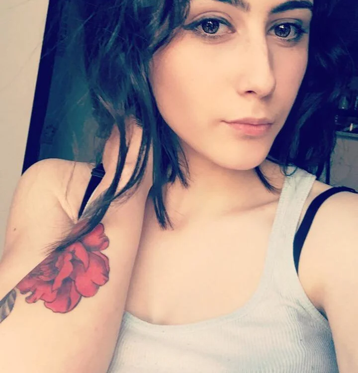 Schoolgirl's Offline XXX Chat