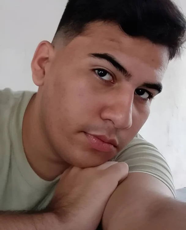 Alejogarcia2's Offline XXX Chat