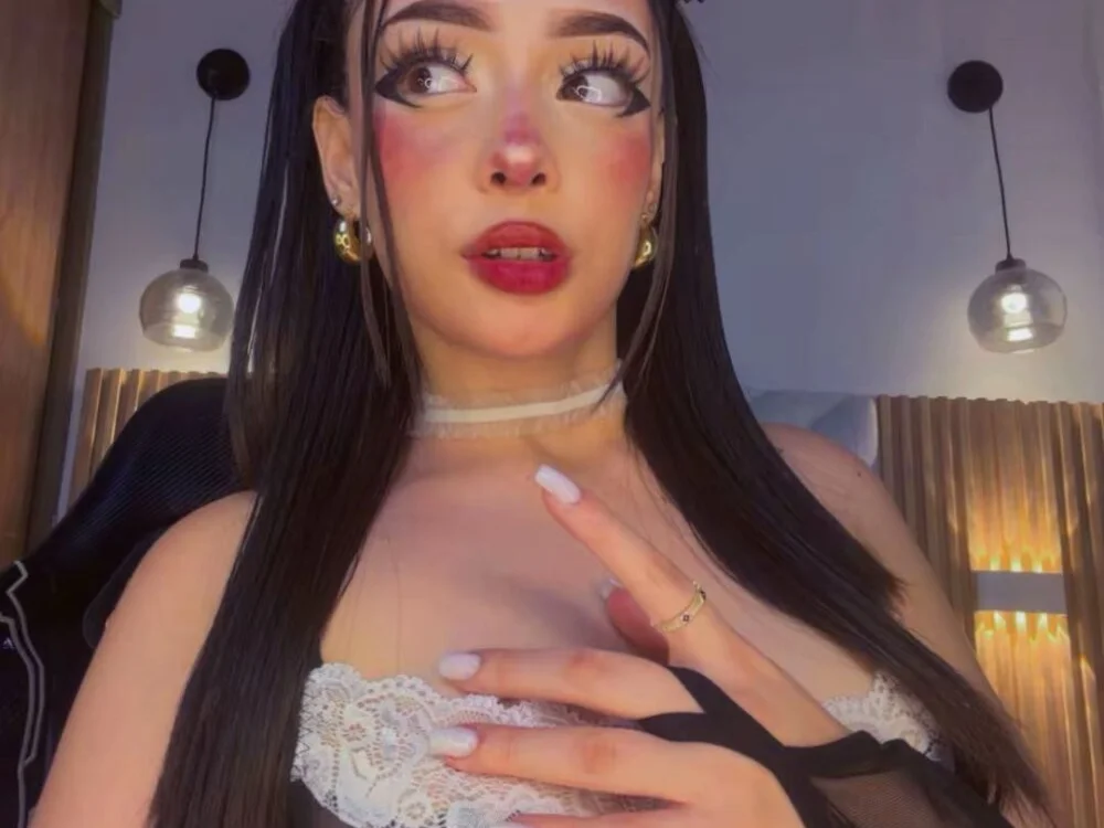 Kat_SakyのオフラインXXXチャット