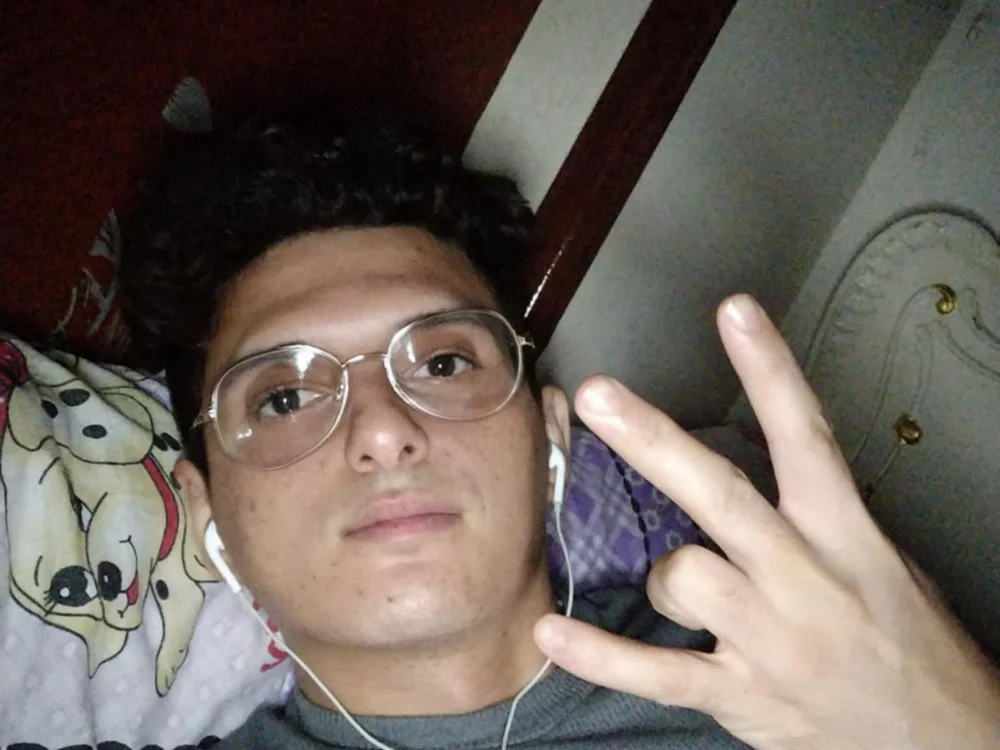 Tomy_Tomy3's Offline Chat Room