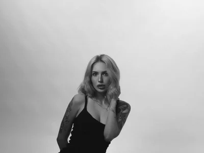 MichelleVelour - Girl 