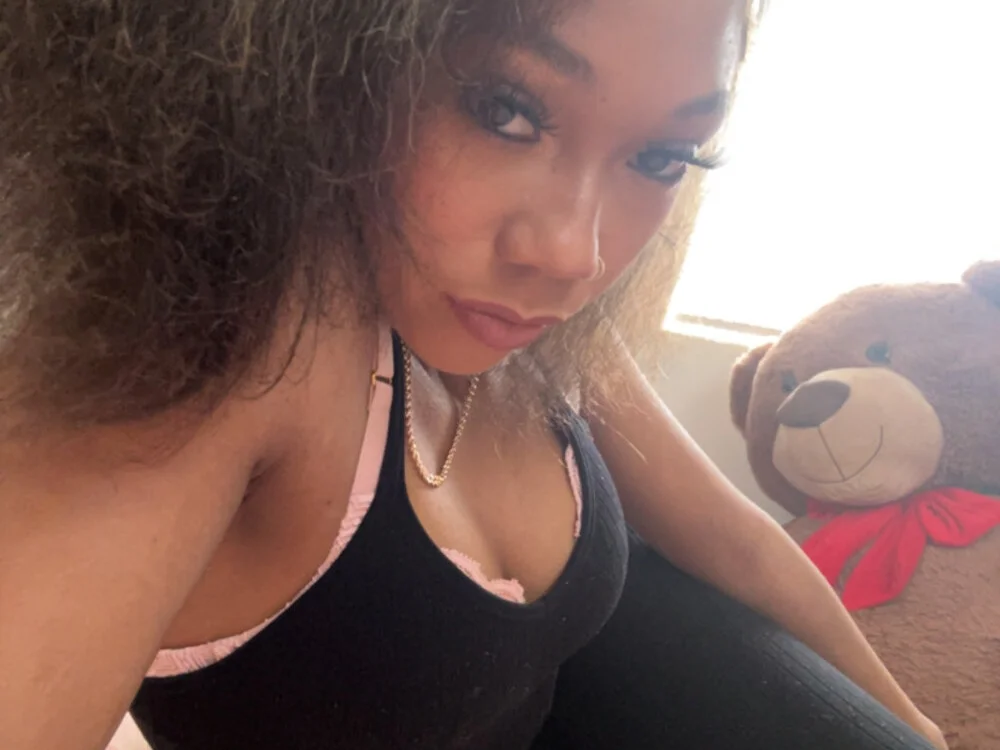 Tamiii420 Obrolan XXX Offline