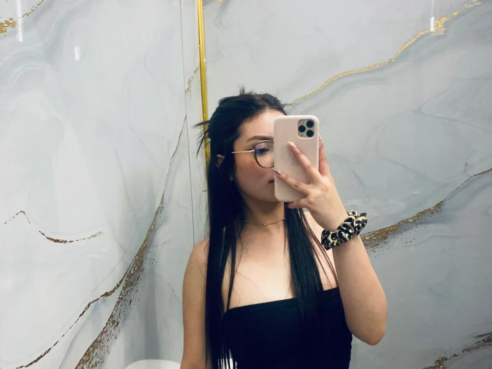 Mady_Pink offline XXX-chatje