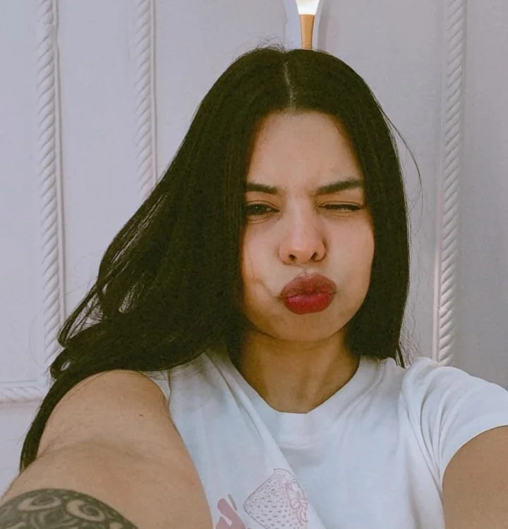 riri_candy's Offline XXX Chat