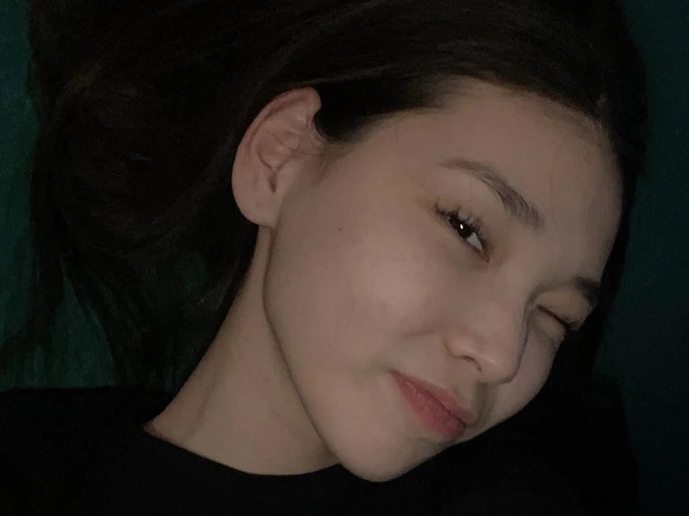 MairaZhu offline chatrum