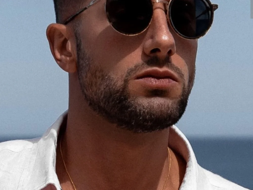 Berk_3113 Adlı Modelin Çevrimdışı XXX Sohbeti