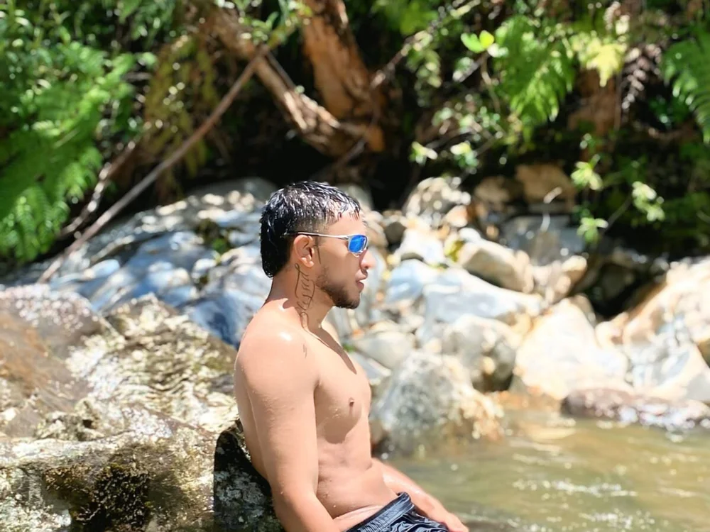 DilanAndres: офлайн-секс-чат