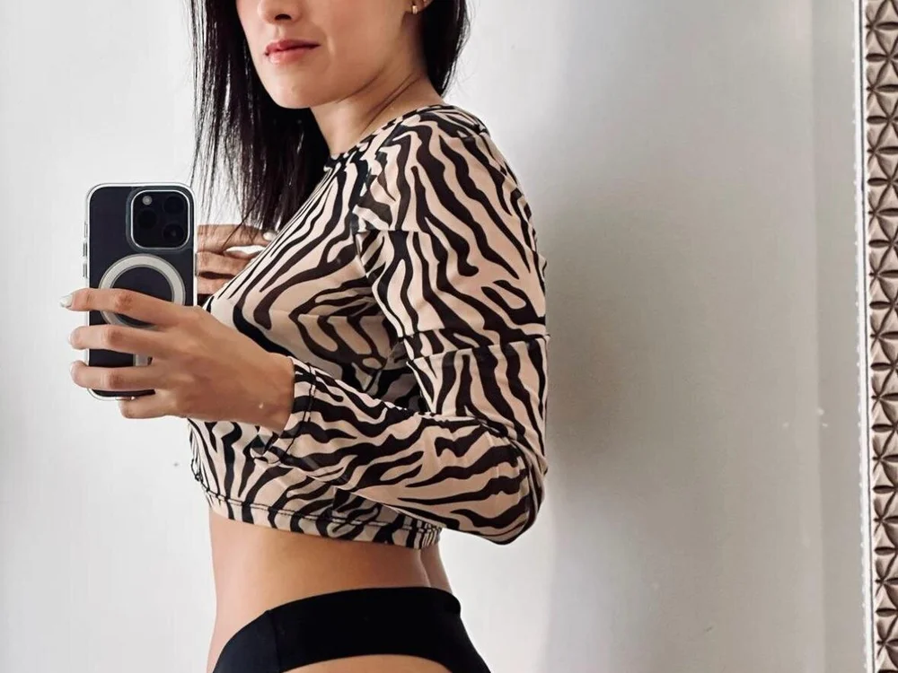 Violeta_Cruz1's Offline XXX Chat