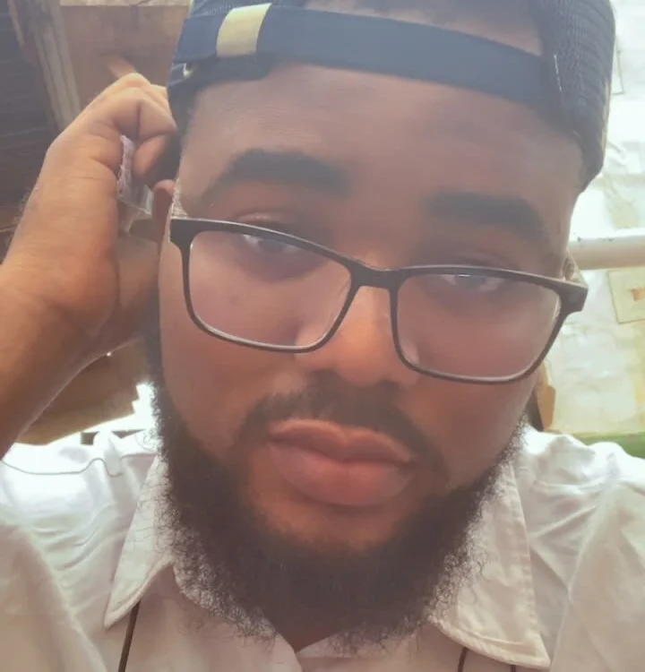 wizblackn Offline chat-huone