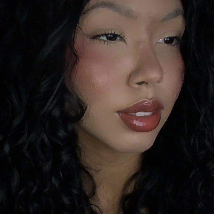 BrunaG_'s Offline Chat Room