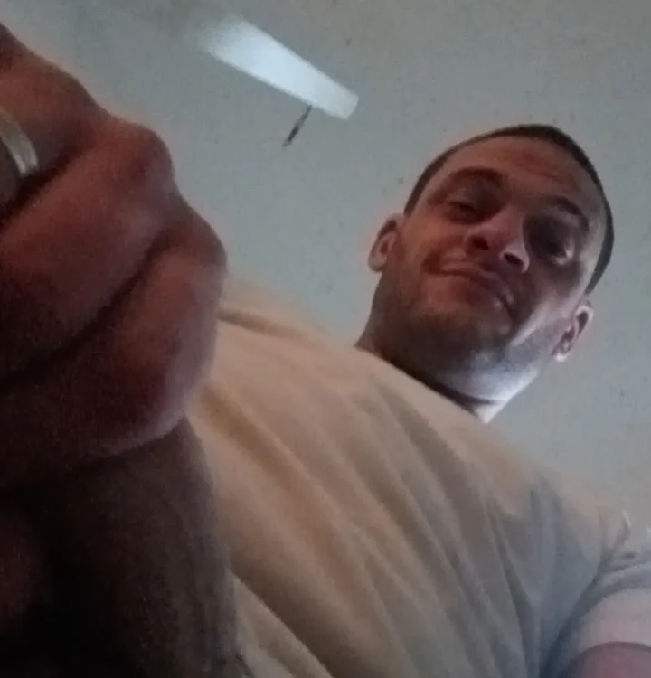 alexxxc23 offline chatrum