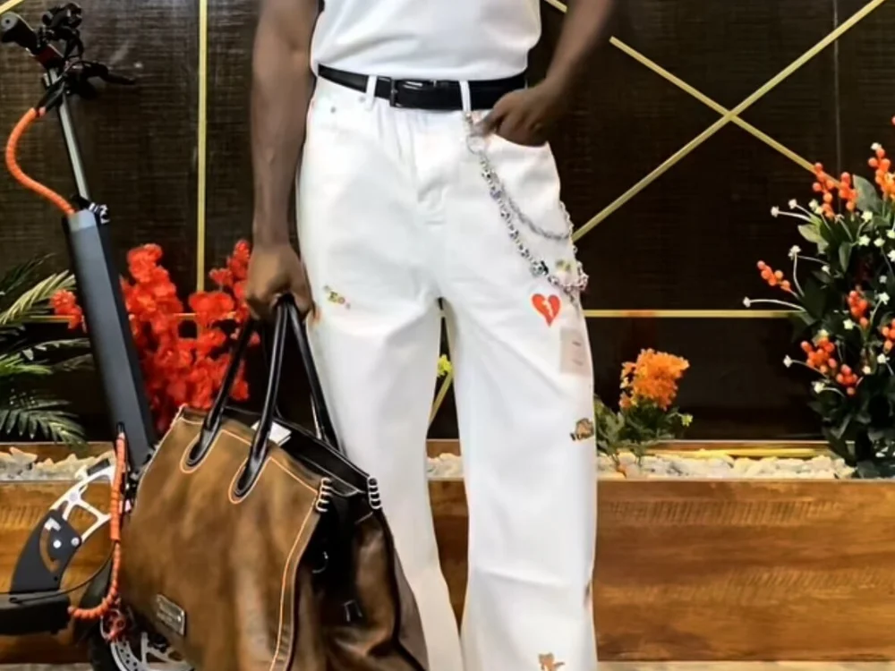 handsomesexy11 離線 XXX 聊天