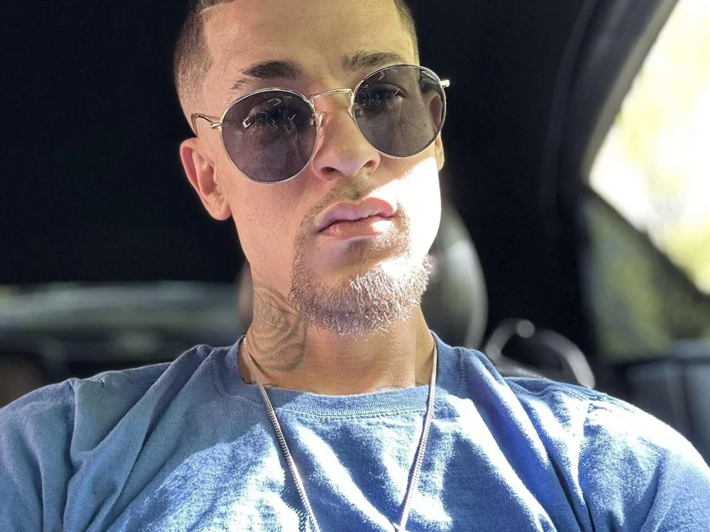 Bigdickpinnky offline XXX-chatje