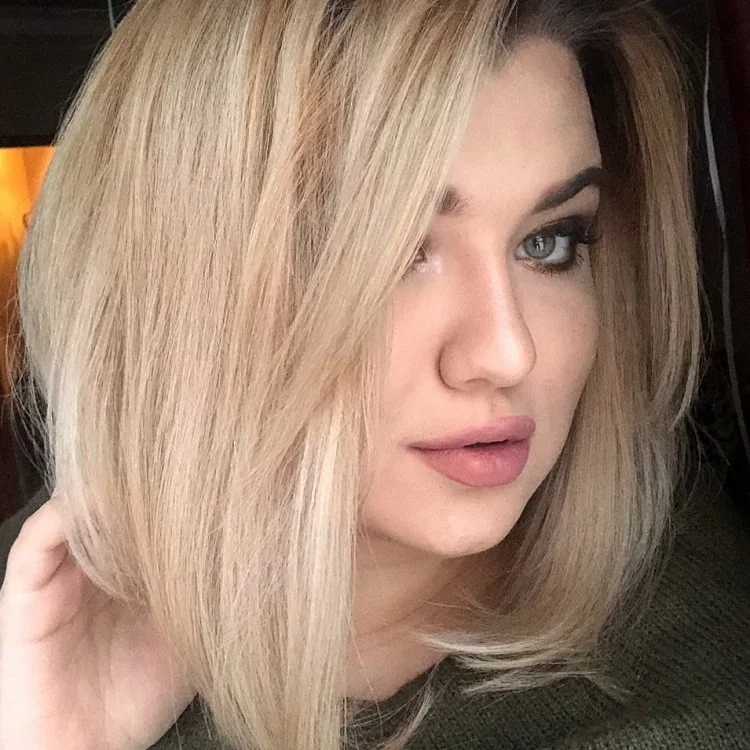 Roxy_new_'s Offline Chat Room