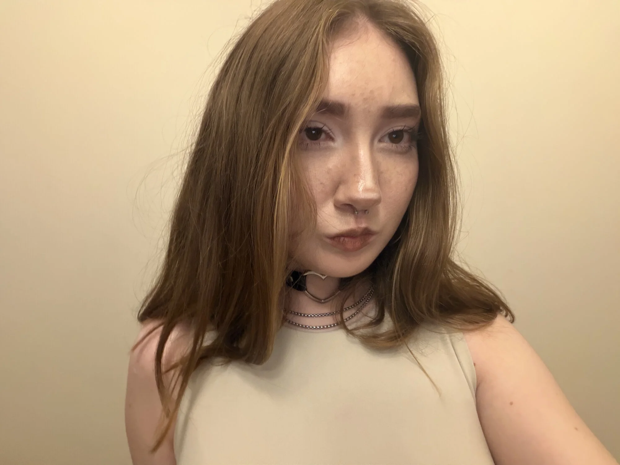 LolaPanzica cover photo