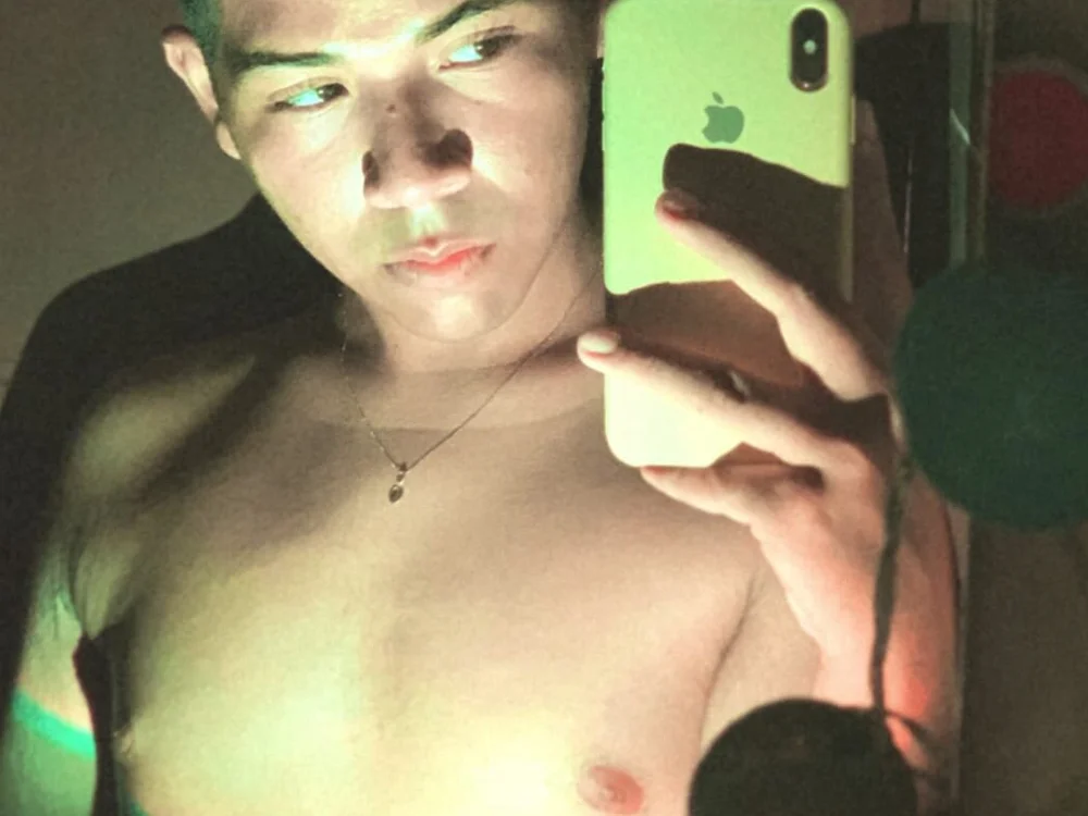 christopher_shiniki offline chatrum