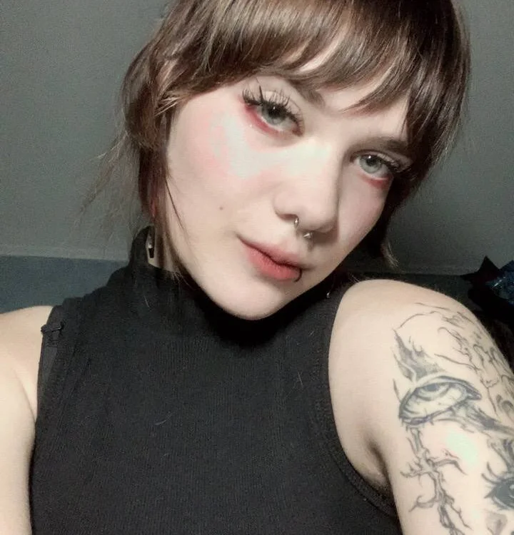 Offline XXX chat modela Marika_Degas