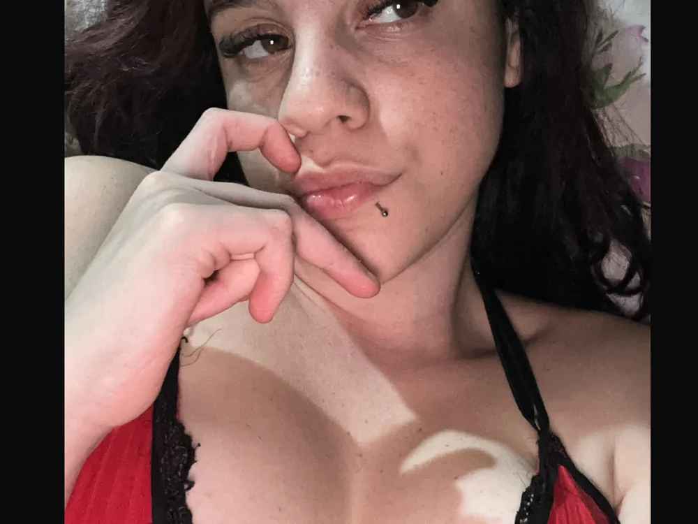 avrilh18's Offline Chat Room