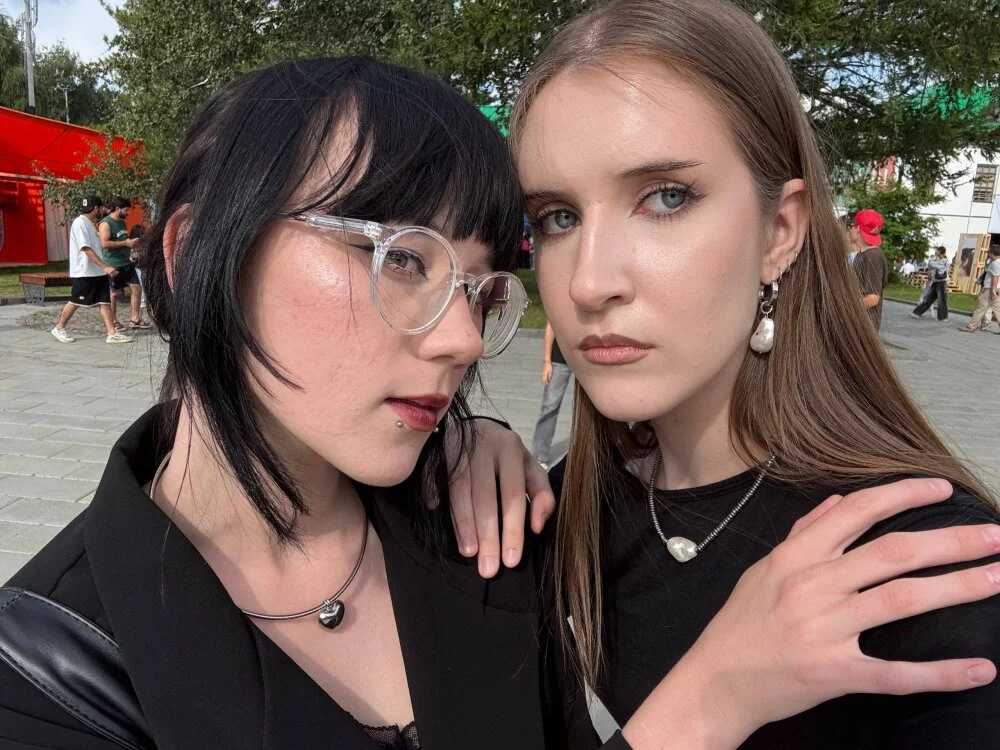 Rainbow_Vibes 离线XXX聊天