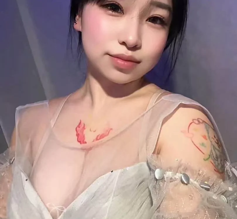 Xiaomuzi's Offline XXX Chat