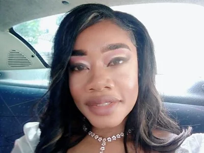 _yisela_ on StripChat