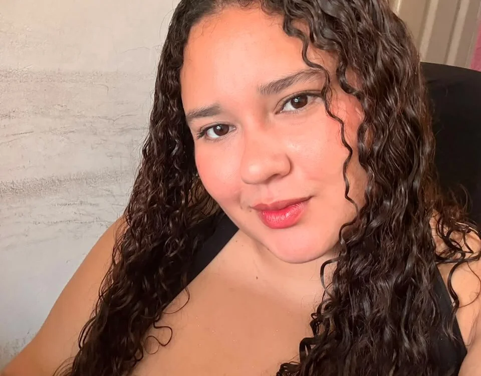 Zuleika_slim Adlı Modelin Çevrimdışı XXX Sohbeti