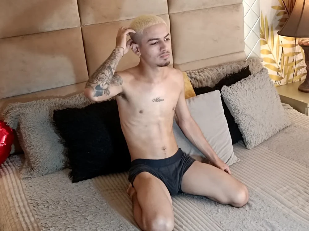 nik_cum_boy offline chatrum