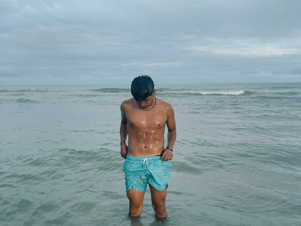 jxsus_111 Offline XXX-Chat