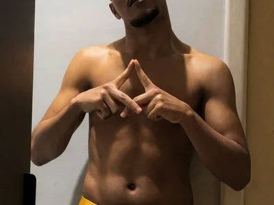 Hugetoolnick private show