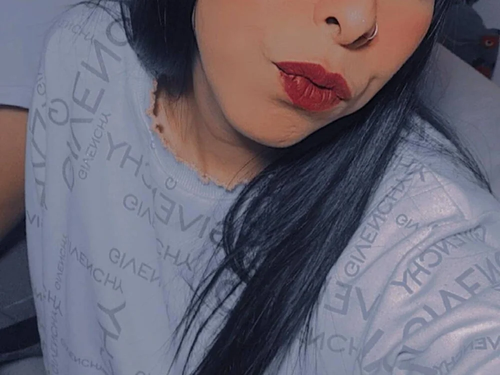 meli_hot's Offline XXX Chat