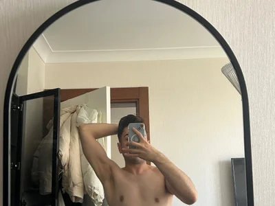 toyboytlg
