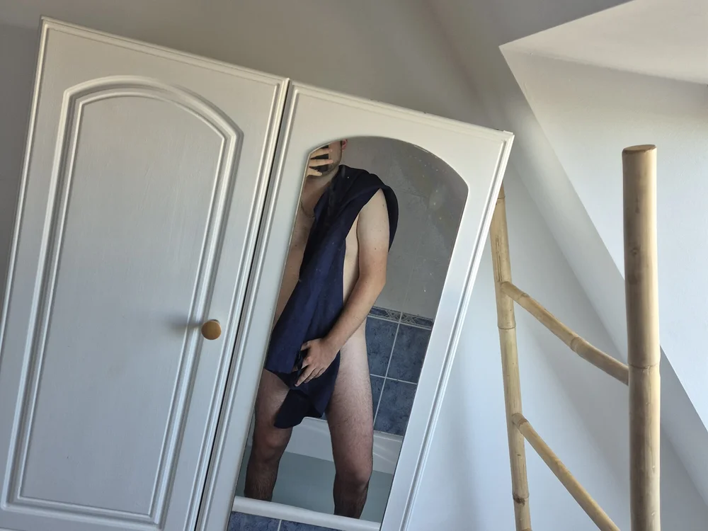 Tibau333's Offline Chat Room