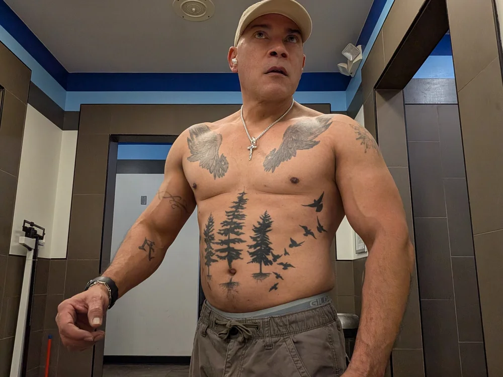Offline chatovací místnost Strongbobby1240