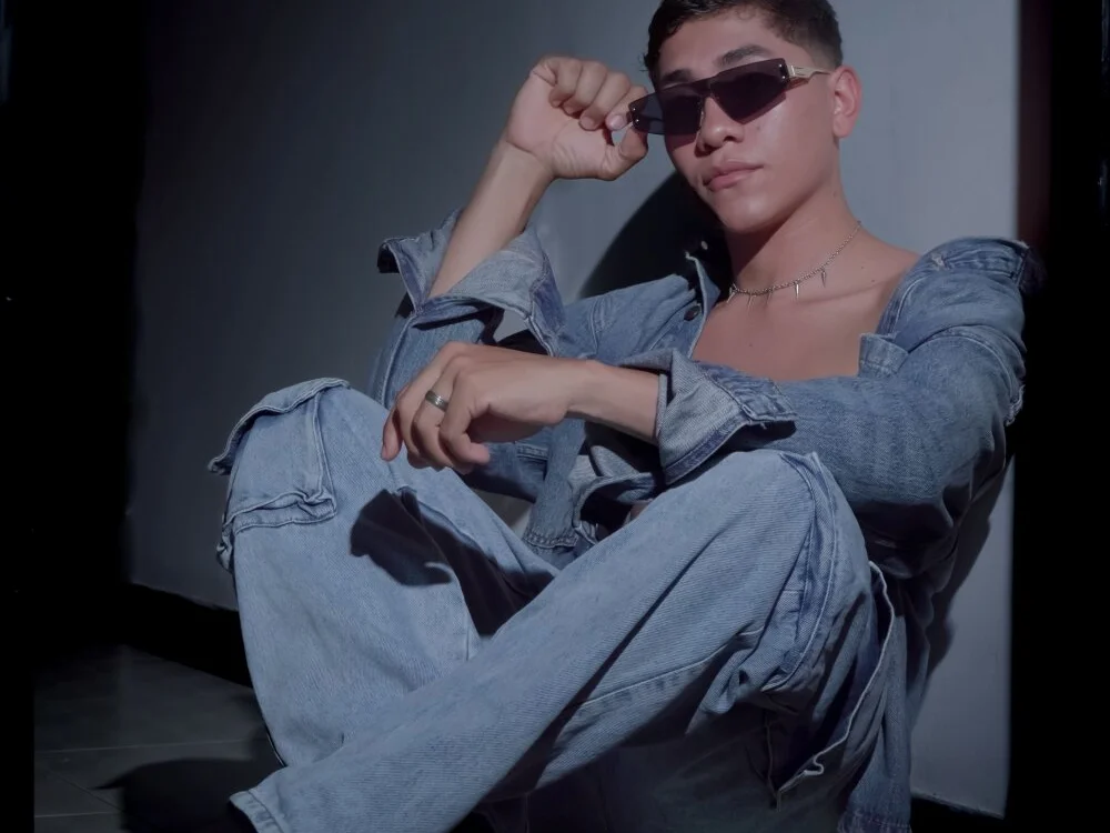 StefanFordd's Offline XXX Chat