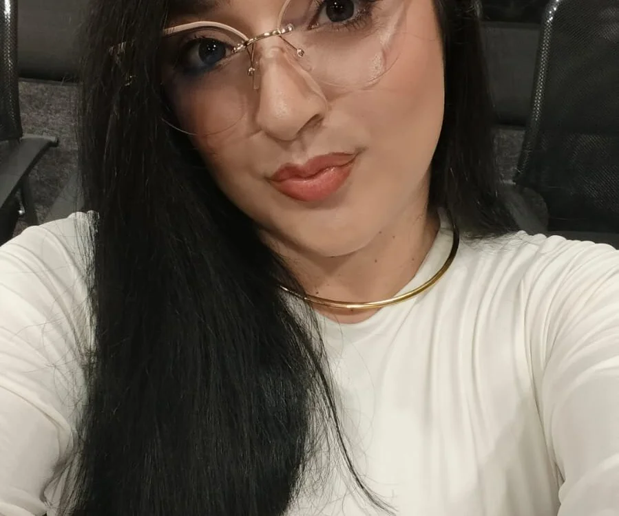 PamelaSnow's Offline XXX Chat