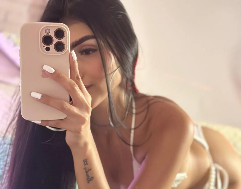 April_ScarlettのオフラインXXXチャット