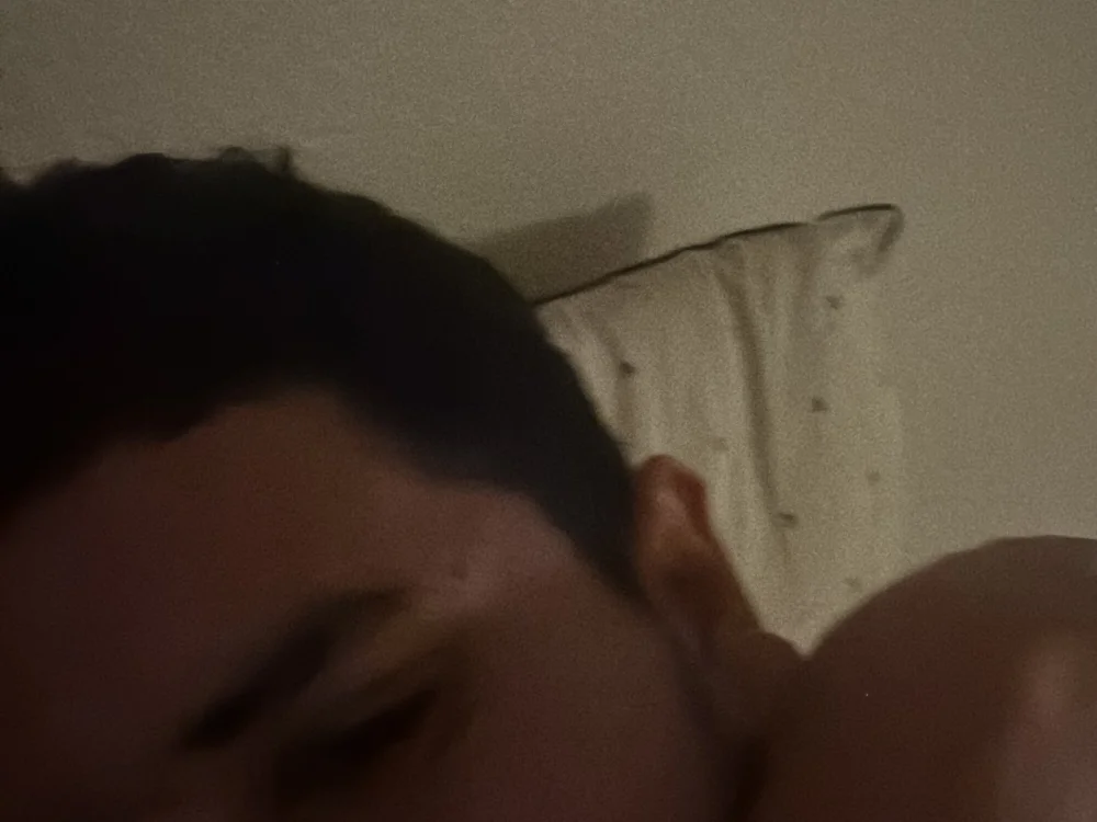 CalientE2479 离线XXX聊天