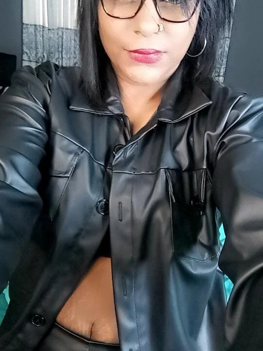 indianDreams_ Chat XXX offline