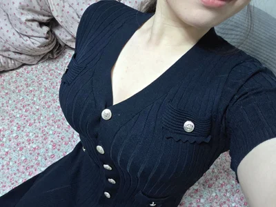 Berry_Chuu - spanking