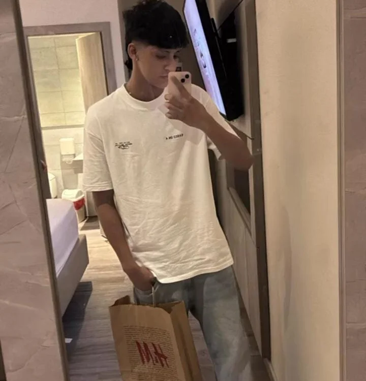 dante_martinez's Offline XXX Chat