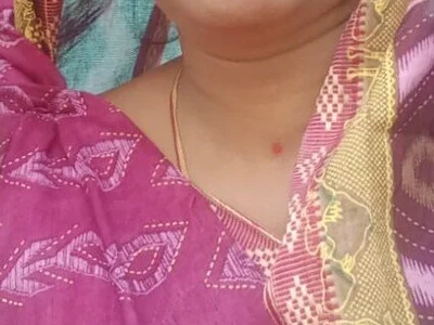 deshi_bhabi_sona