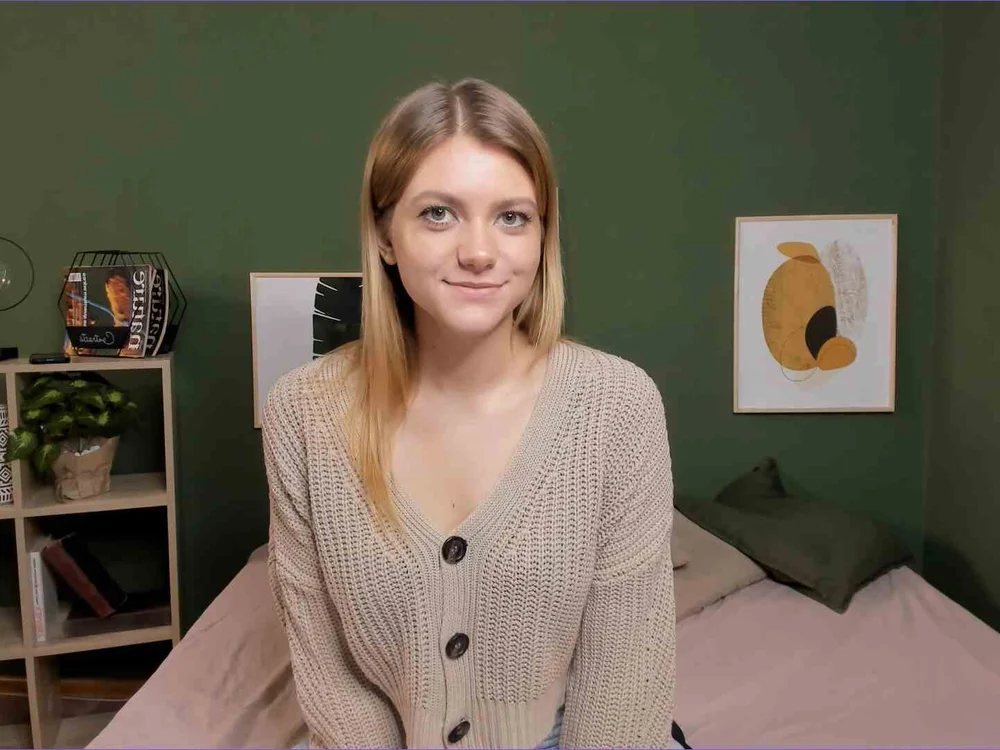 DakotaKort's Offline Chat Room