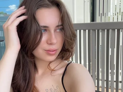 PlutoCalais - sexting