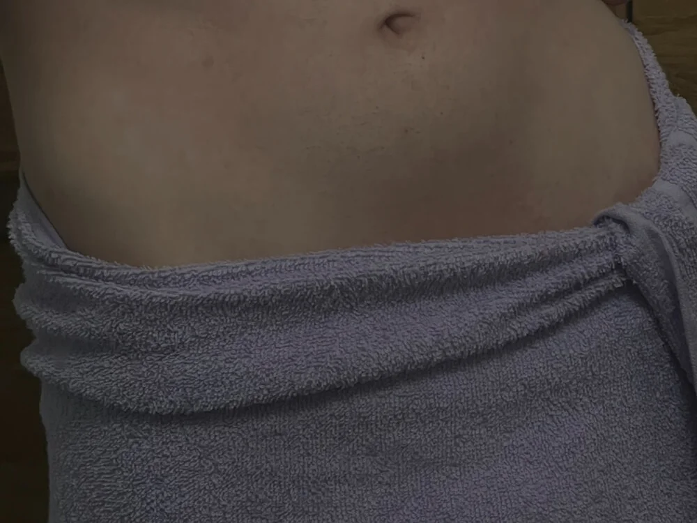 yourlittleboy123 Obrolan XXX Offline