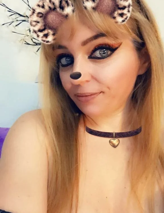 dalal_'s Offline Chat Room