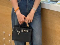Amisha672