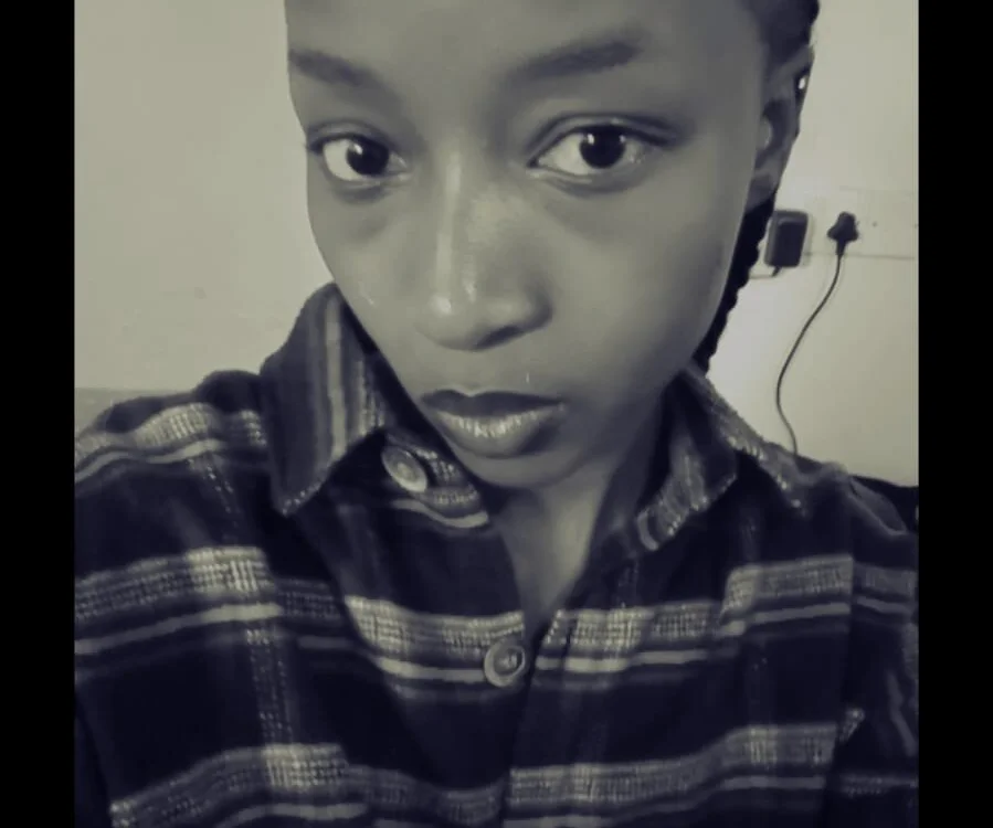 queen_baridi offline chatrum
