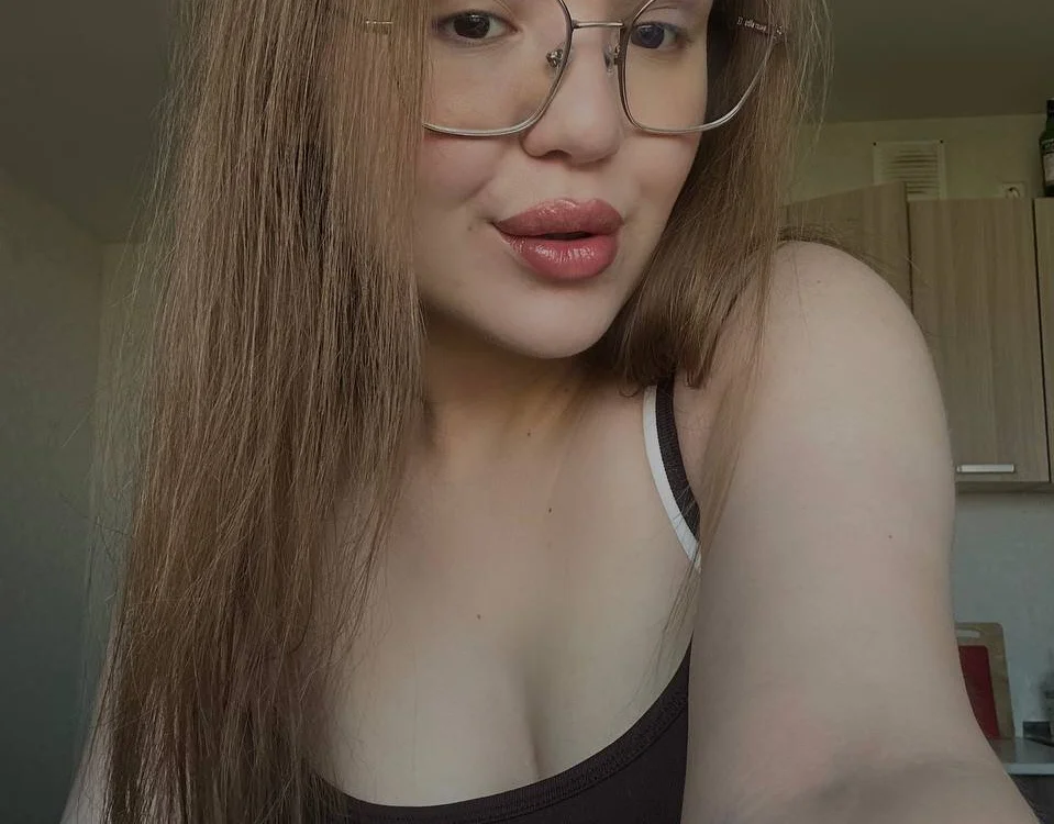 RadiantFairy: офлайн-секс-чат