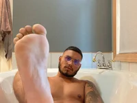 SmoothSexyUncuTop's Offline XXX Chat